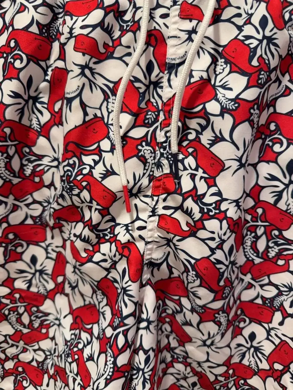 Vineyard Vines for Target Whale Floral Swim Trunks XXL